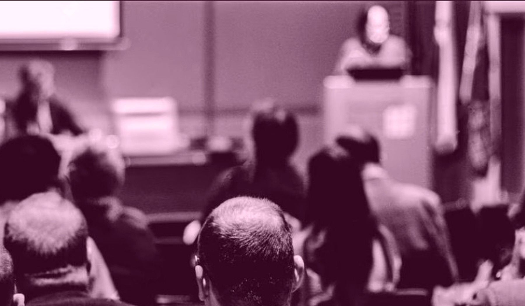 Auditório durante uma capacitação profissional